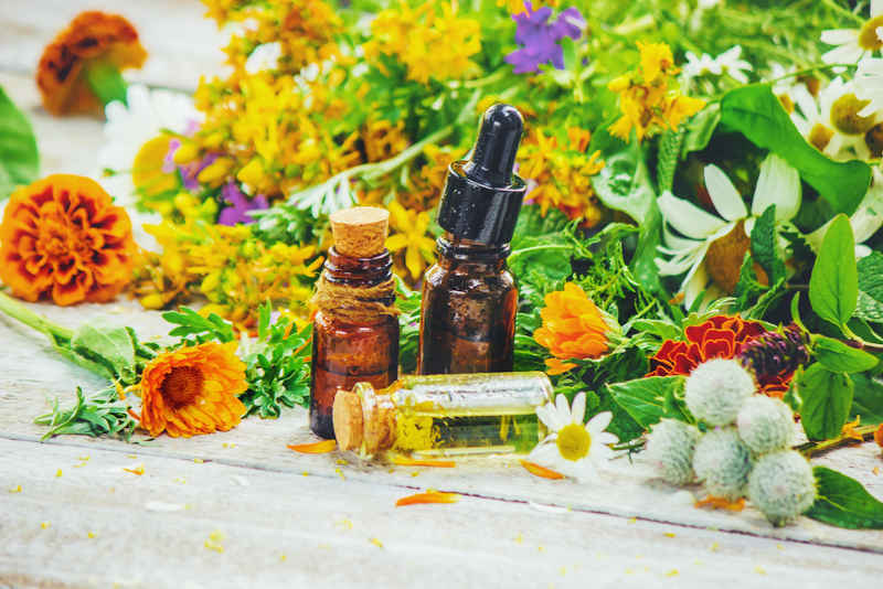 Herbs and essential oils for the sacral chakra.
